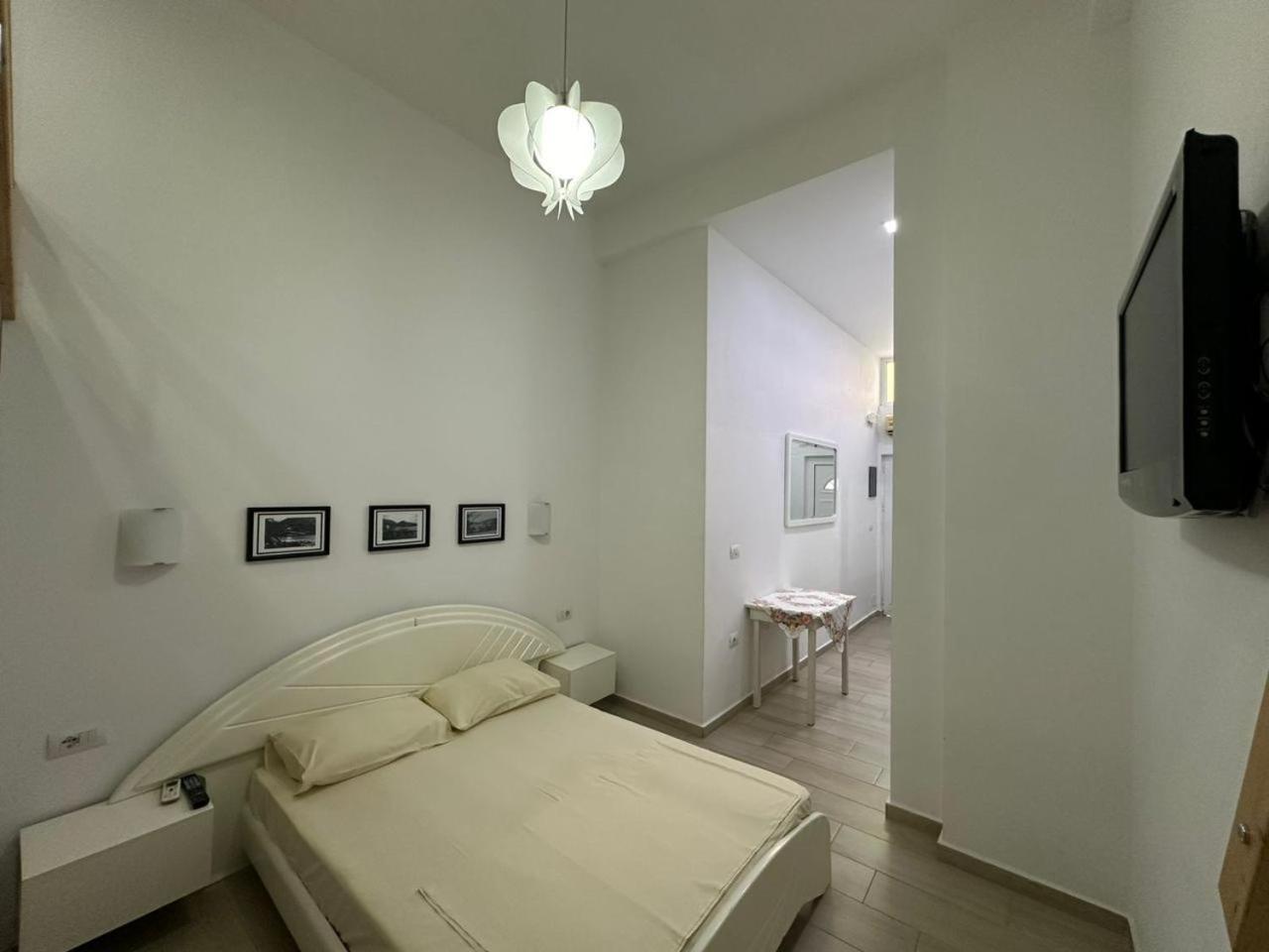 Vila Kleopatra Sarandë Exterior foto